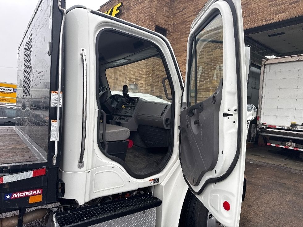 Flatbed Truck-Light and Medium Duty Trucks-Freightliner-2019-M2-Baltimore-MD-34,908\n\t\tmiles-$ 58,750 - Image 19
