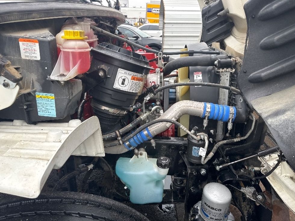 Flatbed Truck-Light and Medium Duty Trucks-Freightliner-2019-M2-Baltimore-MD-34,908\n\t\tmiles-$ 58,750 - Image 22