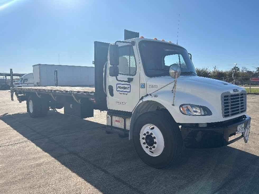 Flatbed Truck-Light and Medium Duty Trucks-Freightliner-2019-M2-Beaumont-TX-127,779\n\t\tmiles-$ 53,500 - Image 1