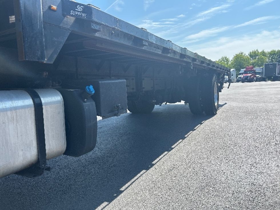 Flatbed Truck-Light and Medium Duty Trucks-Freightliner-2019-M2-Bensalem-PA-118,779\n\t\tmiles-$ 47,750 - Image 5