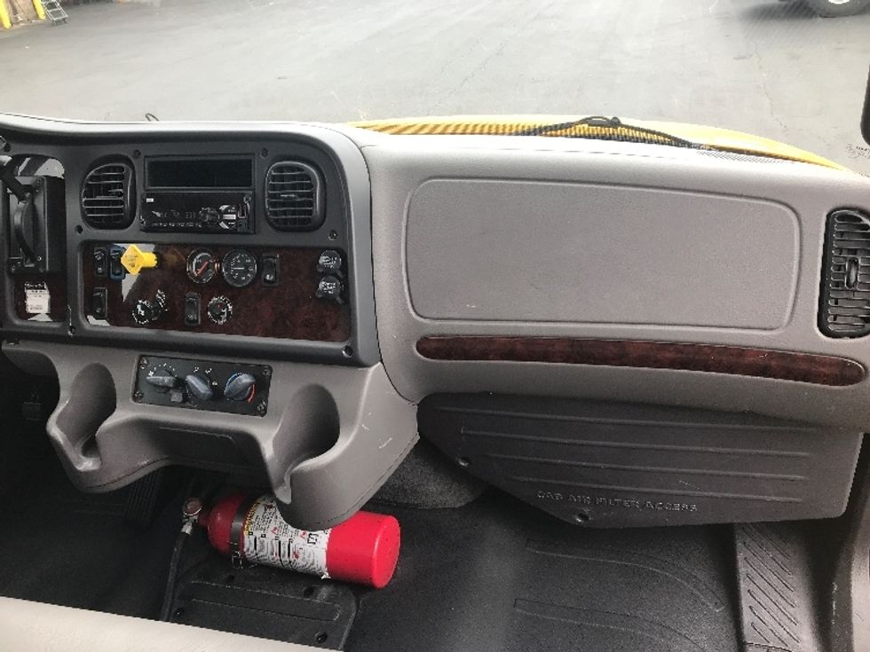 Flatbed Truck-Light and Medium Duty Trucks-Freightliner-2019-M2-Bensalem-PA-131,666\n\t\tmiles-$ 46,750 - Image 18