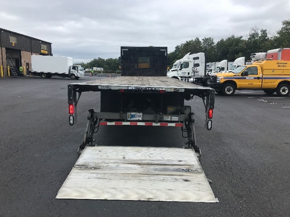 Flatbed Truck-Light and Medium Duty Trucks-Freightliner-2019-M2-Bensalem-PA-131,666\n\t\tmiles-$ 46,750 - Image 8