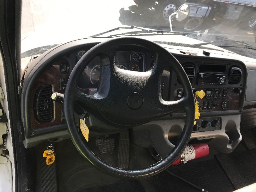 Flatbed Truck-Light and Medium Duty Trucks-Freightliner-2019-M2-Bensalem-PA-362,055\n\t\tmiles-$ 42,000 - Image 19