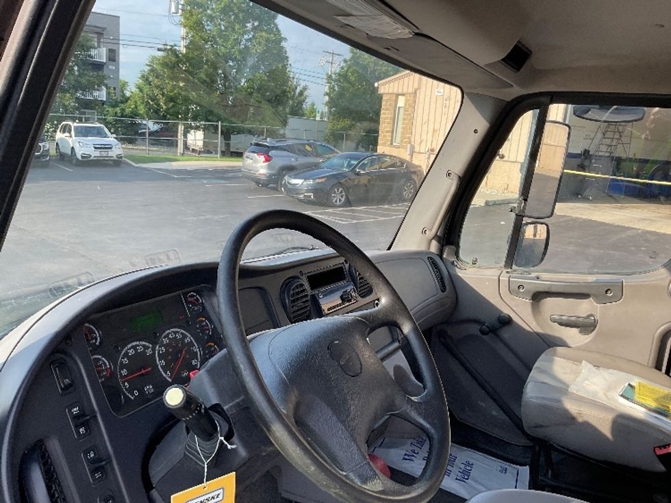Flatbed Truck-Light and Medium Duty Trucks-Freightliner-2019-M2-Bethlehem-PA-170,943\n\t\tmiles-$ 66,750 - Image 17