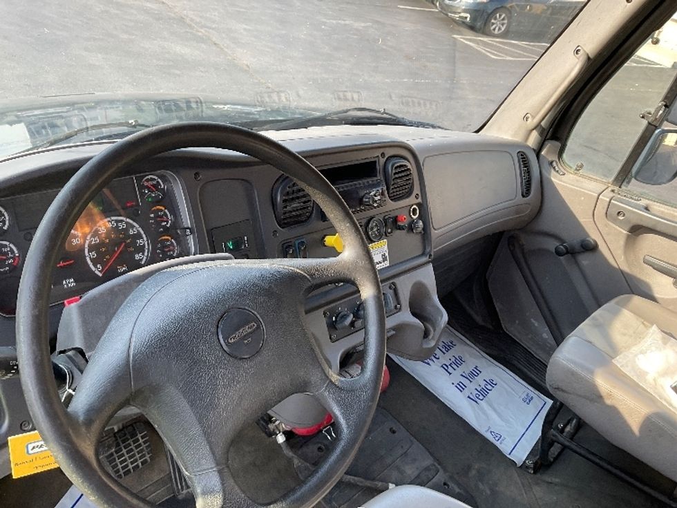 Flatbed Truck-Light and Medium Duty Trucks-Freightliner-2019-M2-Bethlehem-PA-170,943\n\t\tmiles-$ 66,750 - Image 18