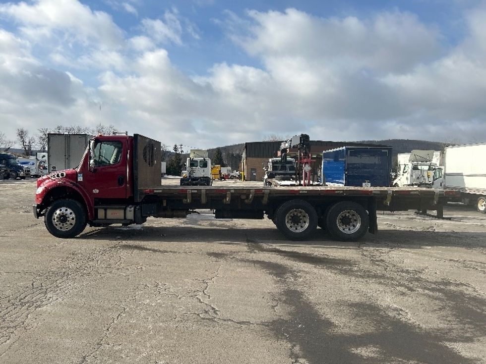 Flatbed Truck-Light and Medium Duty Trucks-Freightliner-2019-M2-Binghamton-NY-230,000\n\t\tmiles-$ 64,250 - Image 4
