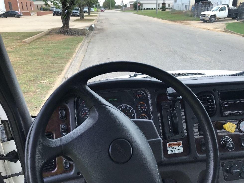 Flatbed Truck-Light and Medium Duty Trucks-Freightliner-2019-M2-Birmingham-AL-184,510\n\t\tmiles-$ 52,000 - Image 18