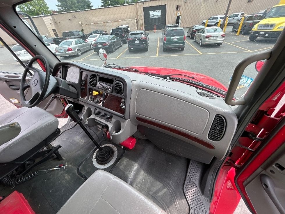 Flatbed Truck-Light and Medium Duty Trucks-Freightliner-2019-M2-Braintree-MA-240,404\n\t\tmiles-$ 62,000 - Image 21