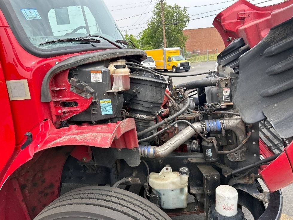 Flatbed Truck-Light and Medium Duty Trucks-Freightliner-2019-M2-Braintree-MA-240,404\n\t\tmiles-$ 62,000 - Image 23