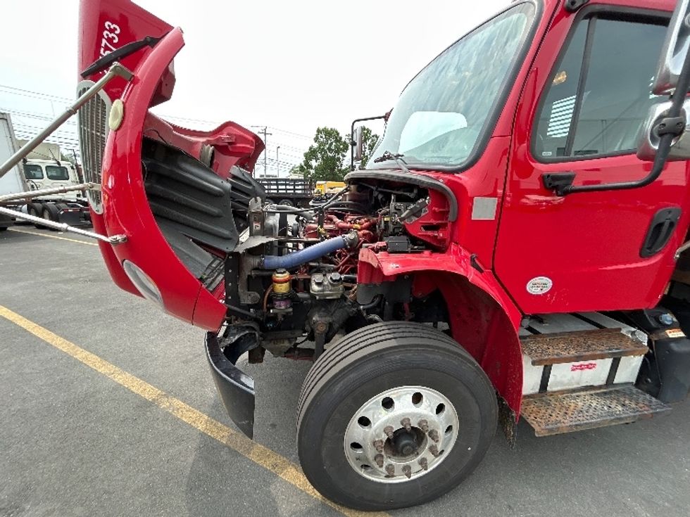Flatbed Truck-Light and Medium Duty Trucks-Freightliner-2019-M2-Braintree-MA-240,404\n\t\tmiles-$ 62,000 - Image 24