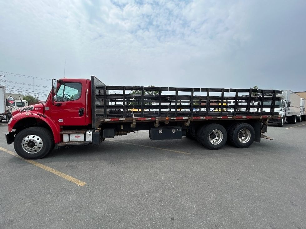 Flatbed Truck-Light and Medium Duty Trucks-Freightliner-2019-M2-Braintree-MA-240,404\n\t\tmiles-$ 62,000 - Image 4