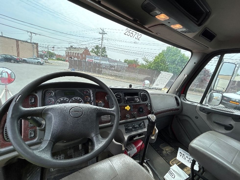 Flatbed Truck-Light and Medium Duty Trucks-Freightliner-2019-M2-Braintree-MA-242,946\n\t\tmiles-$ 56,750 - Image 18