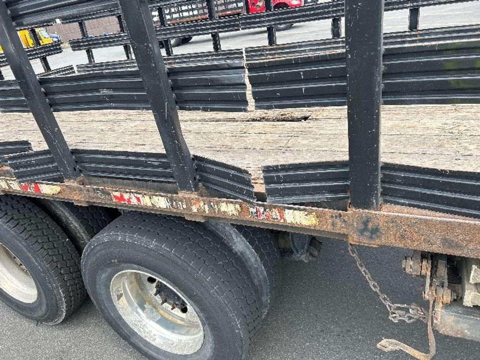 Flatbed Truck-Light and Medium Duty Trucks-Freightliner-2019-M2-Braintree-MA-242,946\n\t\tmiles-$ 56,750 - Image 27