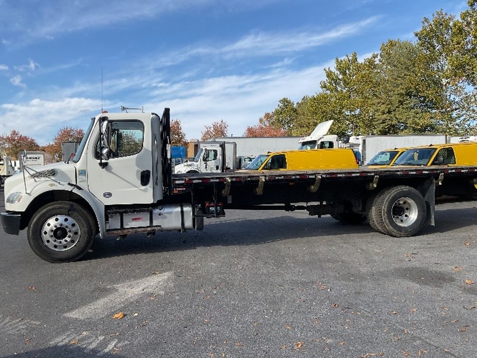 Flatbed Truck-Light and Medium Duty Trucks-Freightliner-2019-M2-Capitol Heights-MD-118,905\n\t\tmiles-$ 48,750 - Image 4