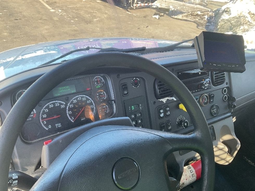 Flatbed Truck-Light and Medium Duty Trucks-Freightliner-2019-M2-Capitol Heights-MD-146,542\n\t\tmiles-$ 67,000 - Image 14