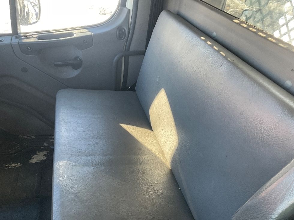 Flatbed Truck-Light and Medium Duty Trucks-Freightliner-2019-M2-Capitol Heights-MD-146,542\n\t\tmiles-$ 67,000 - Image 15