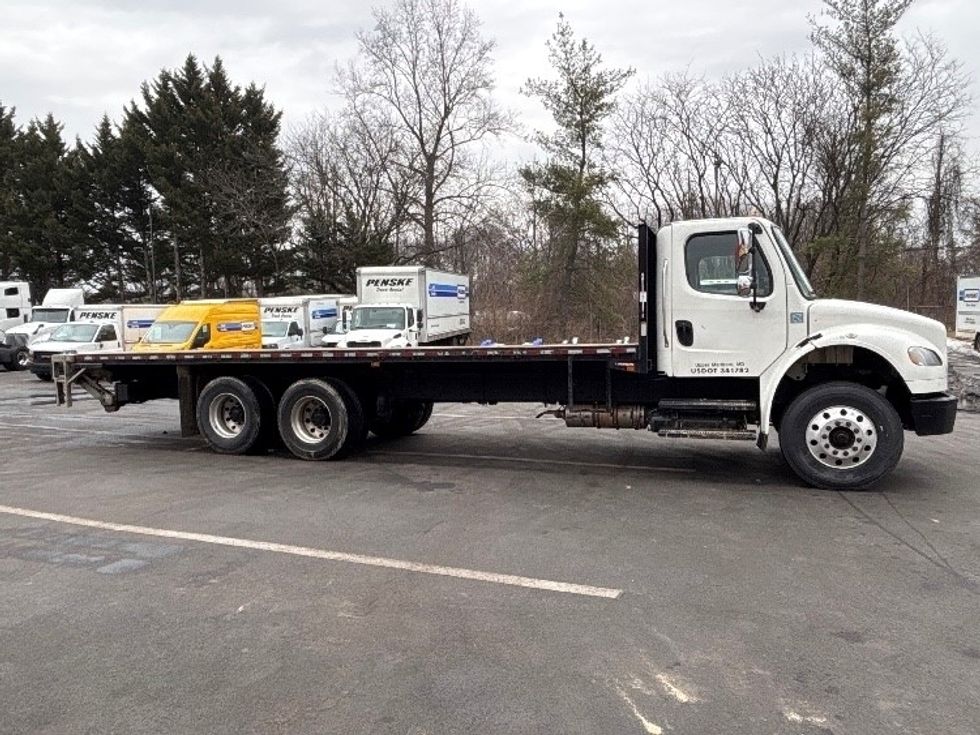 Flatbed Truck-Light and Medium Duty Trucks-Freightliner-2019-M2-Capitol Heights-MD-146,542\n\t\tmiles-$ 67,000 - Image 4