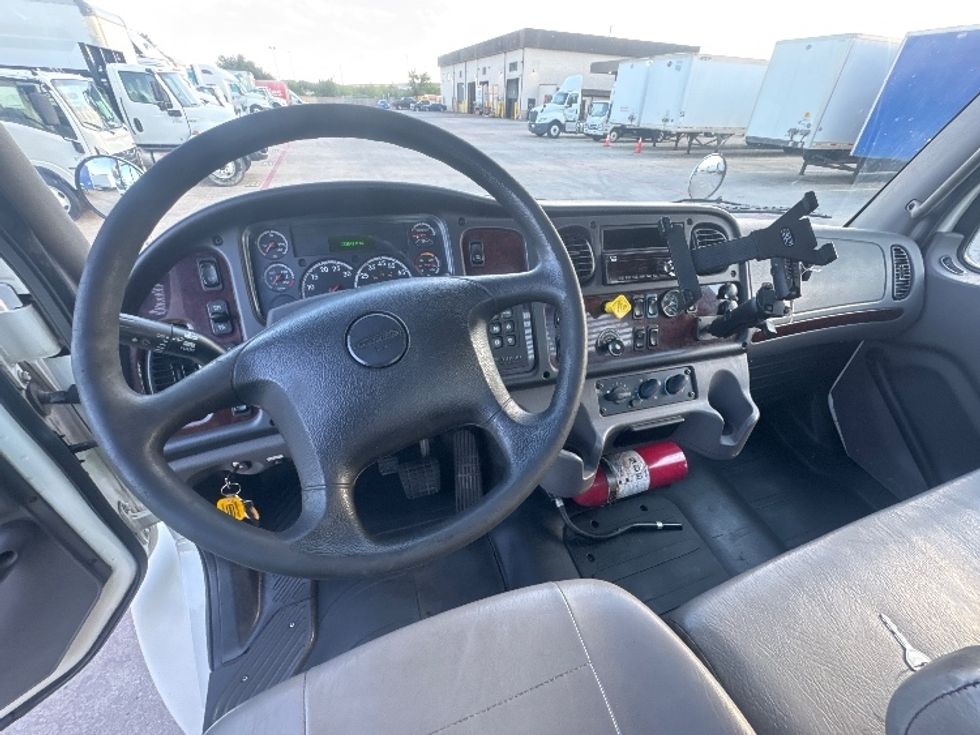 Flatbed Truck-Light and Medium Duty Trucks-Freightliner-2019-M2-Carrollton-TX-372,839\n\t\tmiles-$ 31,250 - Image 18