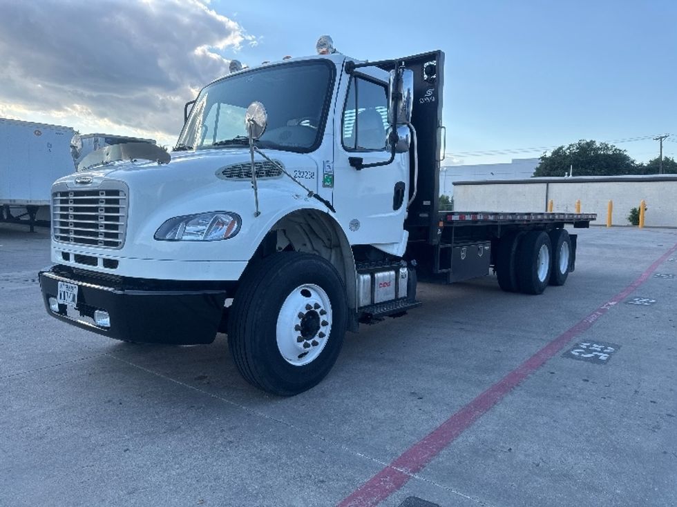 Flatbed Truck-Light and Medium Duty Trucks-Freightliner-2019-M2-Carrollton-TX-372,839\n\t\tmiles-$ 31,250 - Image 3