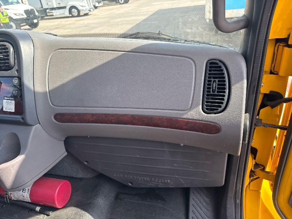 Flatbed Truck-Light and Medium Duty Trucks-Freightliner-2019-M2-Carrollton-TX-44,440\n\t\tmiles-$ 55,250 - Image 21