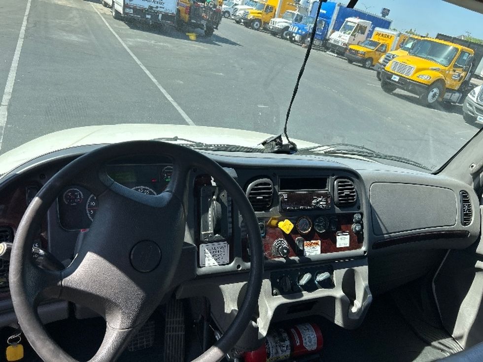 Flatbed Truck-Light and Medium Duty Trucks-Freightliner-2019-M2-Ceres-CA-168,232\n\t\tmiles-$ 54,500 - Image 18