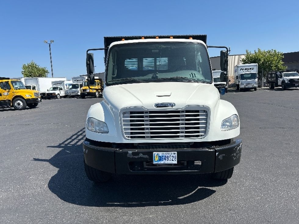 Flatbed Truck-Light and Medium Duty Trucks-Freightliner-2019-M2-Ceres-CA-168,232\n\t\tmiles-$ 54,500 - Image 2