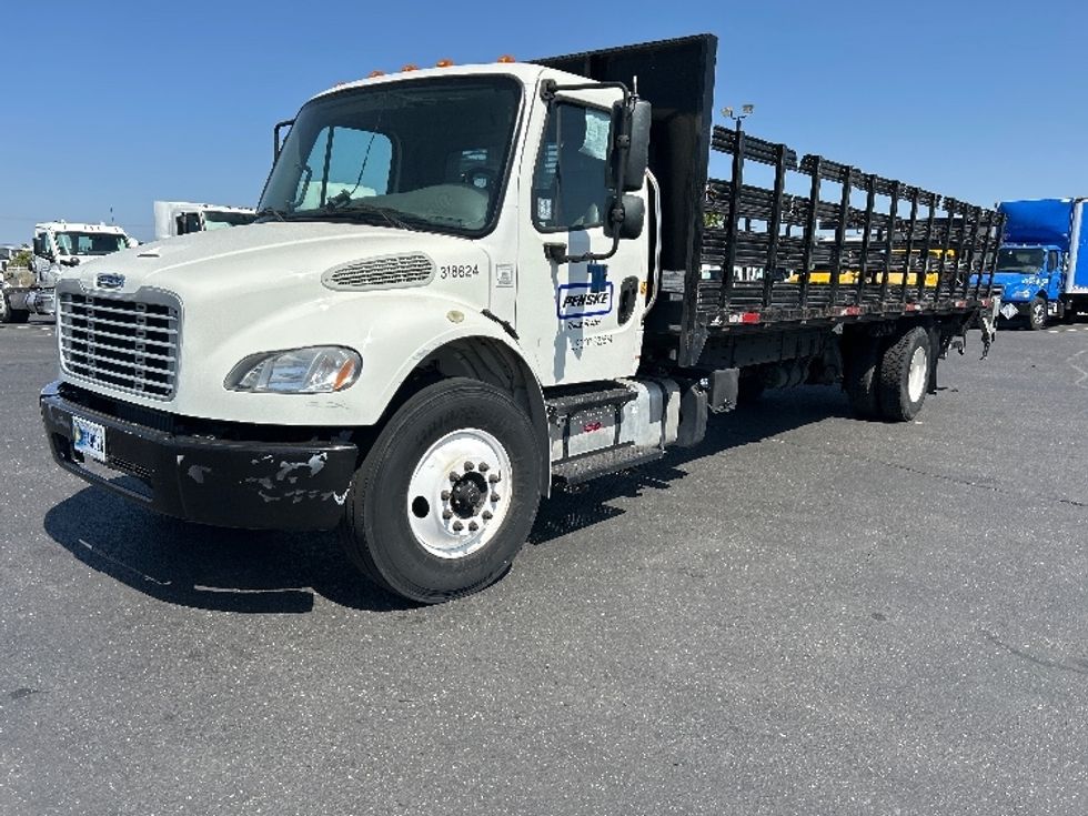Flatbed Truck-Light and Medium Duty Trucks-Freightliner-2019-M2-Ceres-CA-168,232\n\t\tmiles-$ 54,500 - Image 3