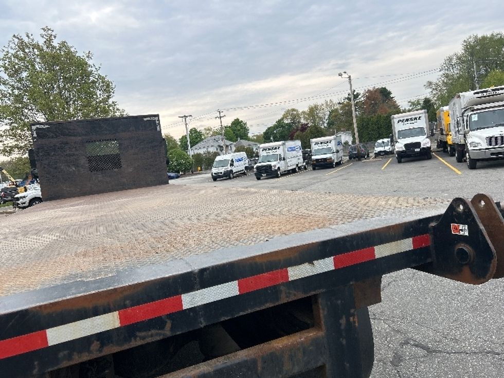 Flatbed Truck-Light and Medium Duty Trucks-Freightliner-2019-M2-Chicopee-MA-197,201\n\t\tmiles-$ 62,000 - Image 12