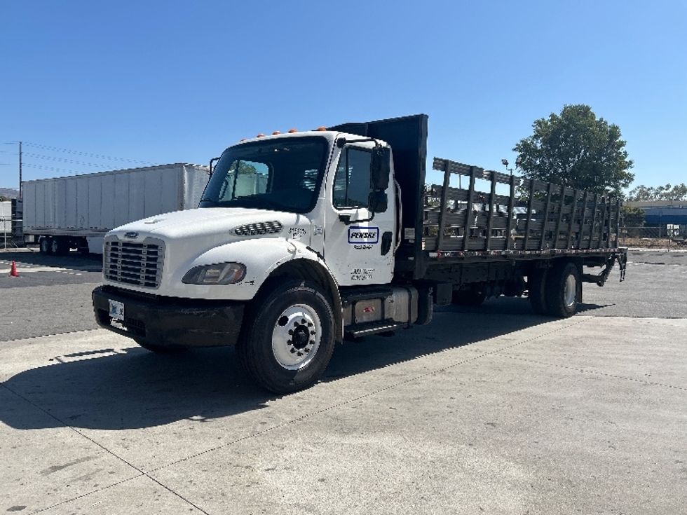 Flatbed Truck-Light and Medium Duty Trucks-Freightliner-2019-M2-Chino-CA-159,858\n\t\tmiles-$ 56,250 - Image 3