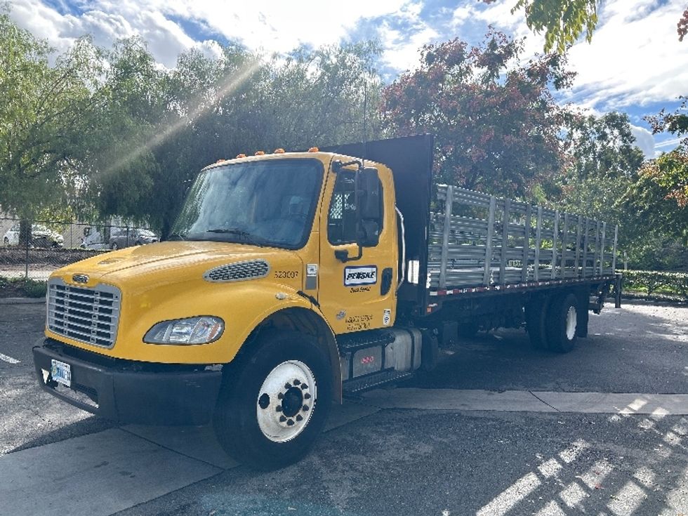 Flatbed Truck-Light and Medium Duty Trucks-Freightliner-2019-M2-City Of Industry-CA-125,229\n\t\tmiles-$ 51,500 - Image 3