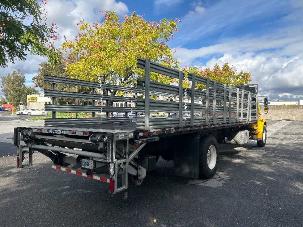 Flatbed Truck-Light and Medium Duty Trucks-Freightliner-2019-M2-City Of Industry-CA-125,229\n\t\tmiles-$ 51,500 - Image 8