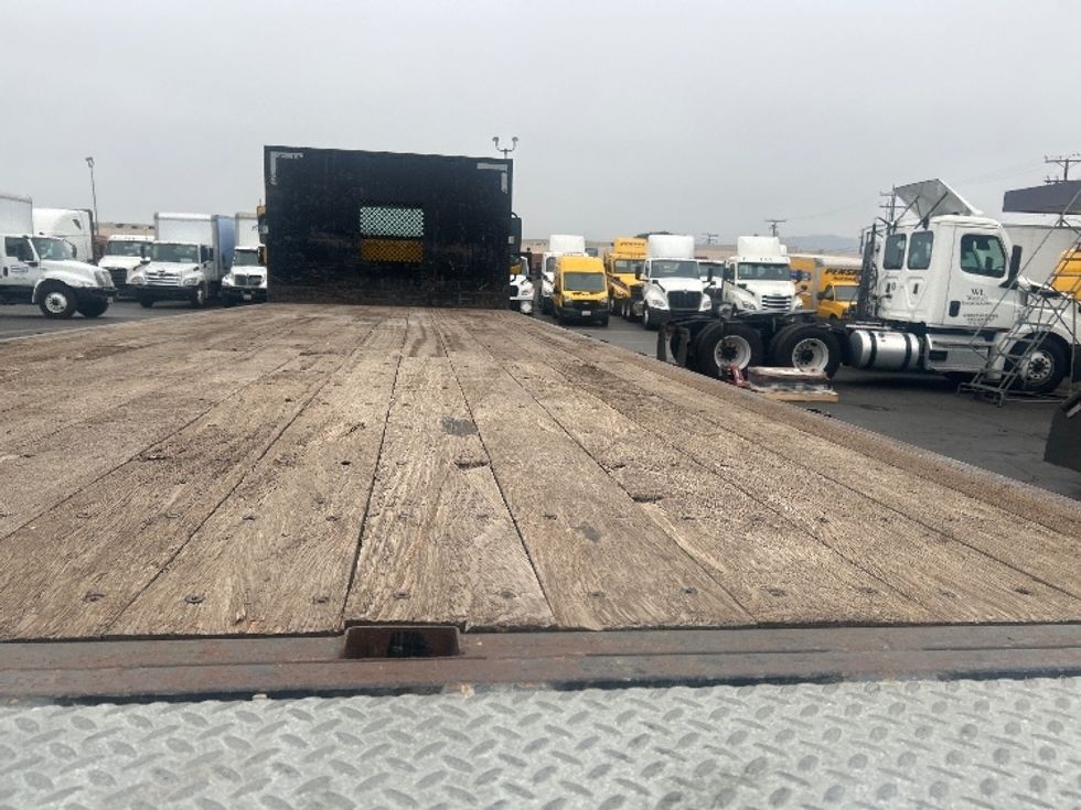 Flatbed Truck-Light and Medium Duty Trucks-Freightliner-2019-M2-City Of Industry-CA-145,703\n\t\tmiles-$ 48,750 - Image 12