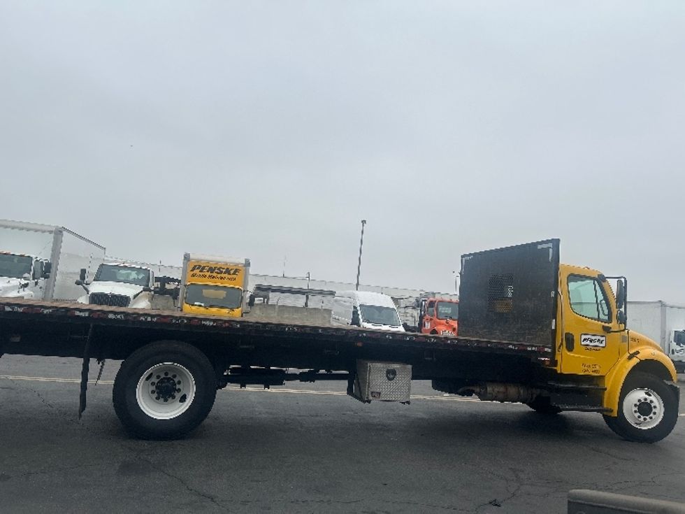 Flatbed Truck-Light and Medium Duty Trucks-Freightliner-2019-M2-City Of Industry-CA-145,703\n\t\tmiles-$ 48,750 - Image 15