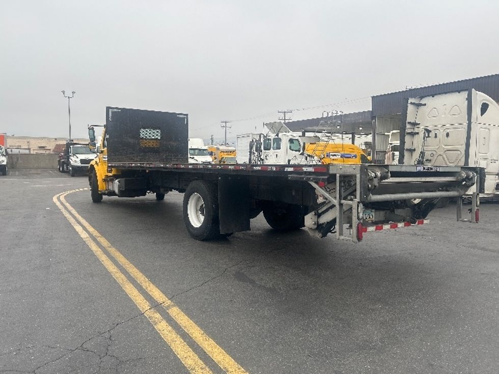 Flatbed Truck-Light and Medium Duty Trucks-Freightliner-2019-M2-City Of Industry-CA-145,703\n\t\tmiles-$ 48,750 - Image 6