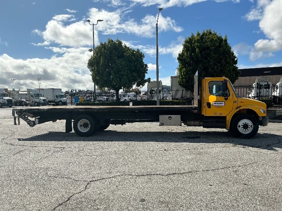 Flatbed Truck-Light and Medium Duty Trucks-Freightliner-2019-M2-City Of Industry-CA-95,294\n\t\tmiles-$ 52,000 - Image 15