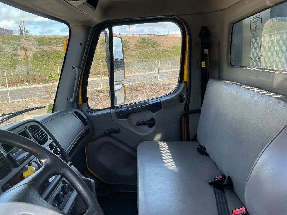 Flatbed Truck-Light and Medium Duty Trucks-Freightliner-2019-M2-City Of Industry-CA-95,294\n\t\tmiles-$ 52,000 - Image 19