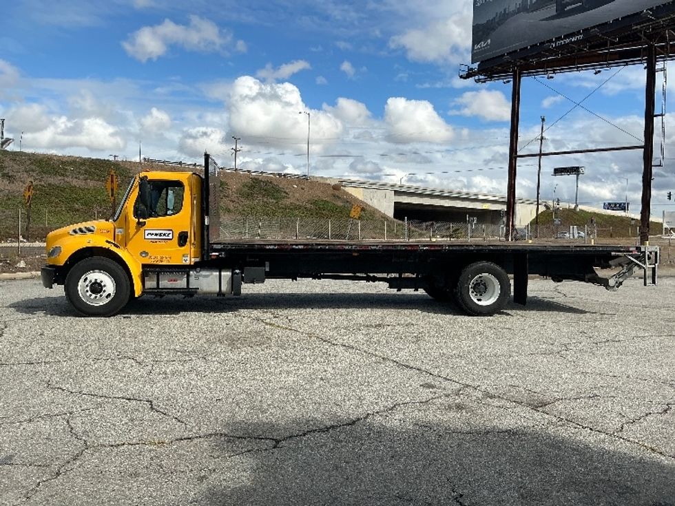 Flatbed Truck-Light and Medium Duty Trucks-Freightliner-2019-M2-City Of Industry-CA-95,294\n\t\tmiles-$ 52,000 - Image 4