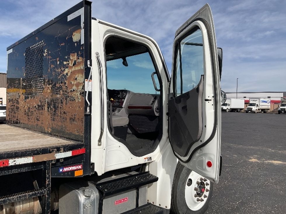 Flatbed Truck-Light and Medium Duty Trucks-Freightliner-2019-M2-Colorado Springs-CO-110,121\n\t\tmiles-$ 51,500 - Image 16