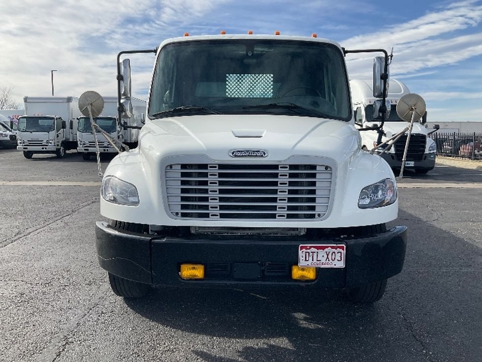 Flatbed Truck-Light and Medium Duty Trucks-Freightliner-2019-M2-Colorado Springs-CO-110,121\n\t\tmiles-$ 51,500 - Image 2