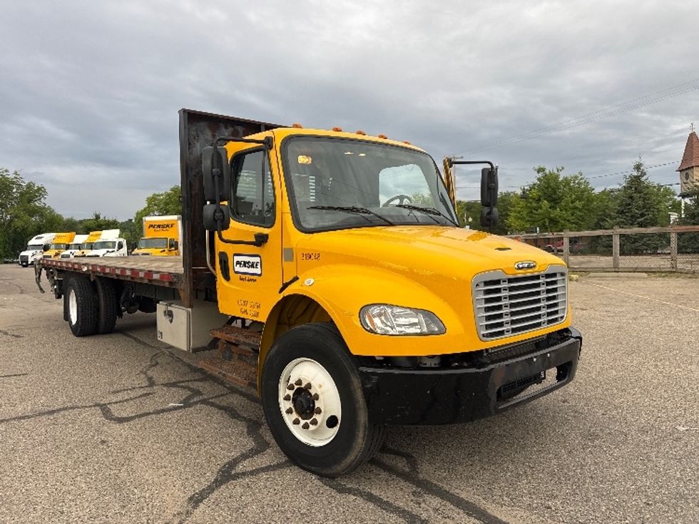 Flatbed Truck-Light and Medium Duty Trucks-Freightliner-2019-M2-Comstock Park-MI-130,870\n\t\tmiles-$ 52,250 - Image 1