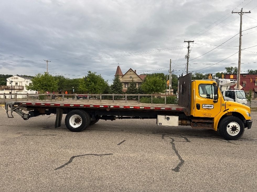 Flatbed Truck-Light and Medium Duty Trucks-Freightliner-2019-M2-Comstock Park-MI-130,870\n\t\tmiles-$ 52,250 - Image 11