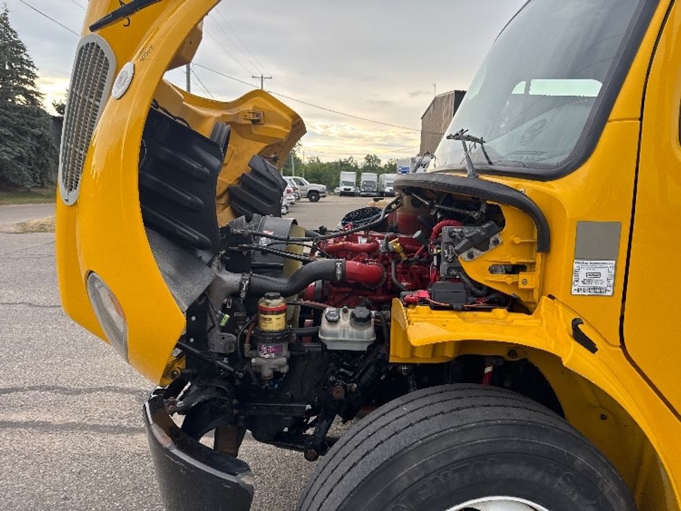 Flatbed Truck-Light and Medium Duty Trucks-Freightliner-2019-M2-Comstock Park-MI-130,870\n\t\tmiles-$ 52,250 - Image 20