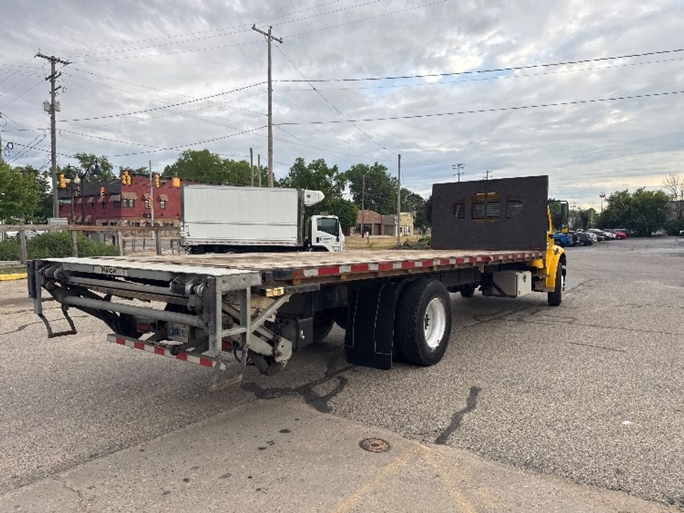 Flatbed Truck-Light and Medium Duty Trucks-Freightliner-2019-M2-Comstock Park-MI-130,870\n\t\tmiles-$ 52,250 - Image 9