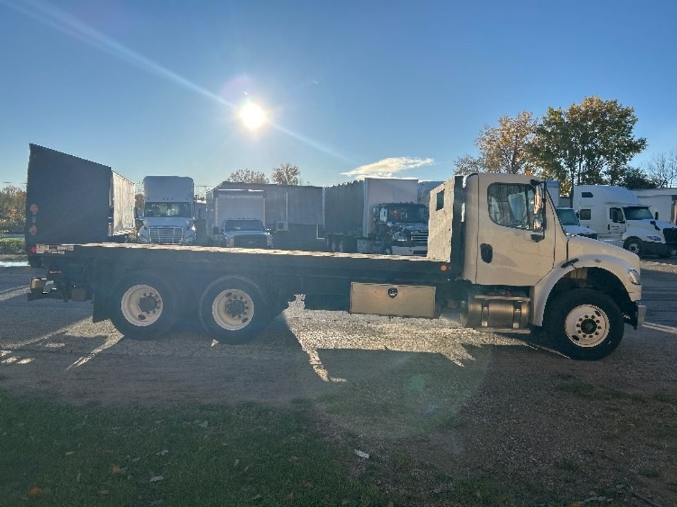 Flatbed Truck-Light and Medium Duty Trucks-Freightliner-2019-M2-Comstock Park-MI-217,384\n\t\tmiles-$ 34,500 - Image 12