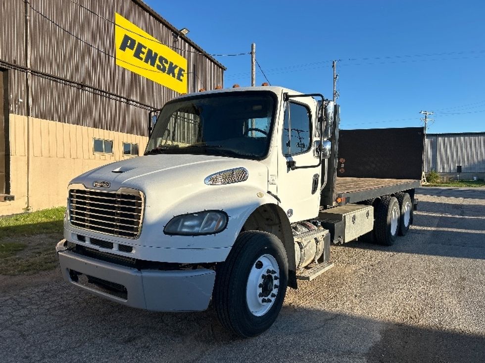 Flatbed Truck-Light and Medium Duty Trucks-Freightliner-2019-M2-Comstock Park-MI-217,384\n\t\tmiles-$ 34,500 - Image 3