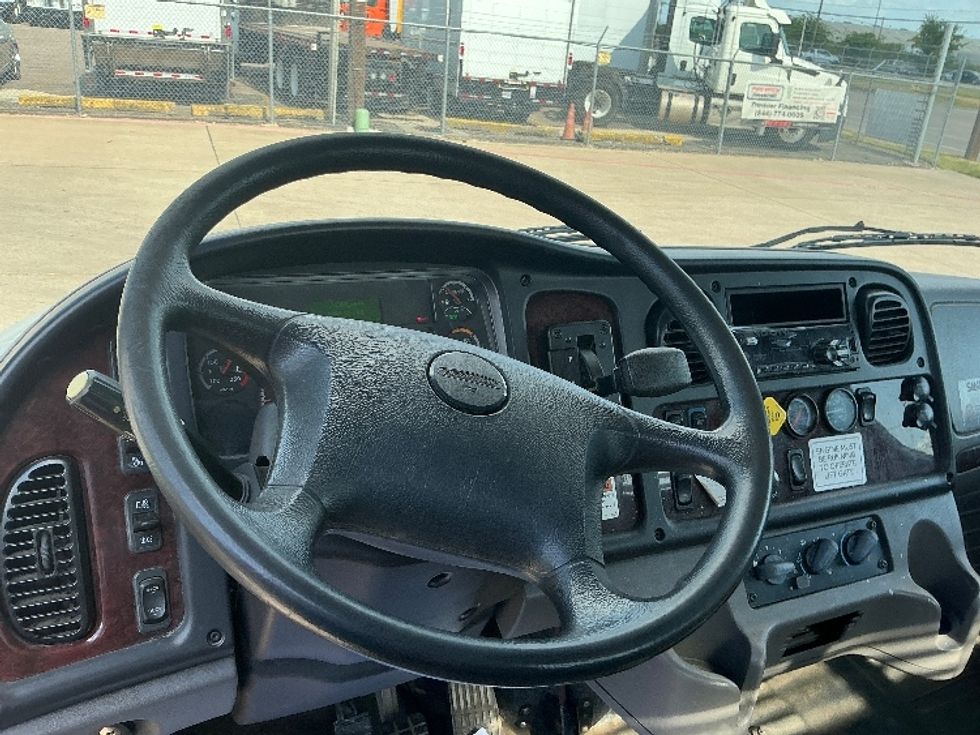 Flatbed Truck-Light and Medium Duty Trucks-Freightliner-2019-M2-Dallas-TX-114,770\n\t\tmiles-$ 58,750 - Image 17