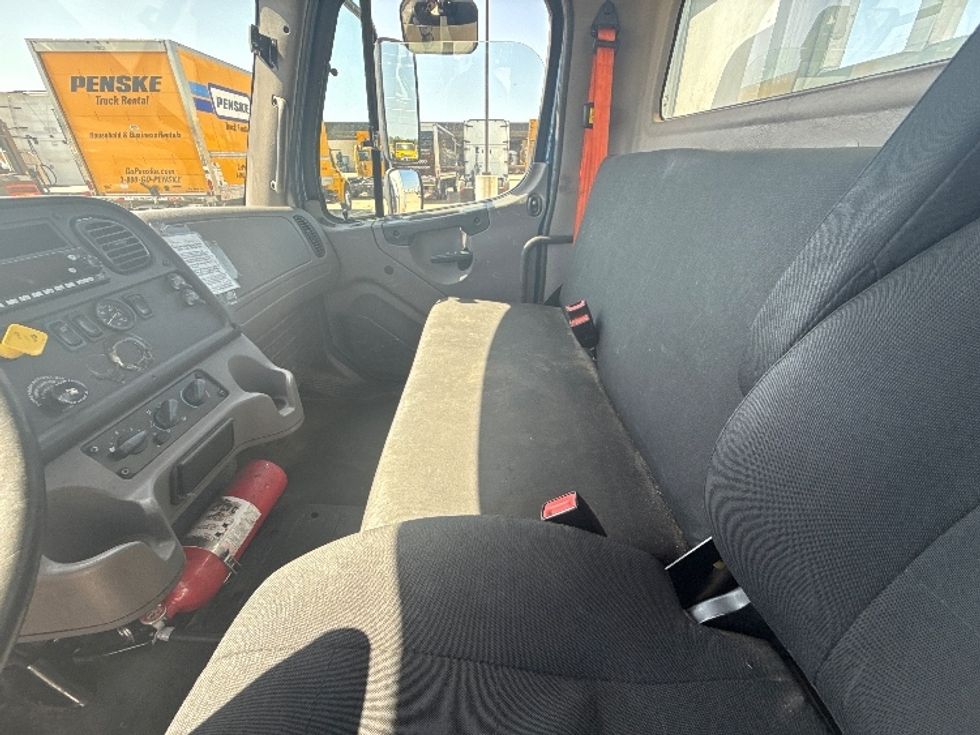 Flatbed Truck-Light and Medium Duty Trucks-Freightliner-2019-M2-Dallas-TX-264,479\n\t\tmiles-$ 36,750 - Image 14