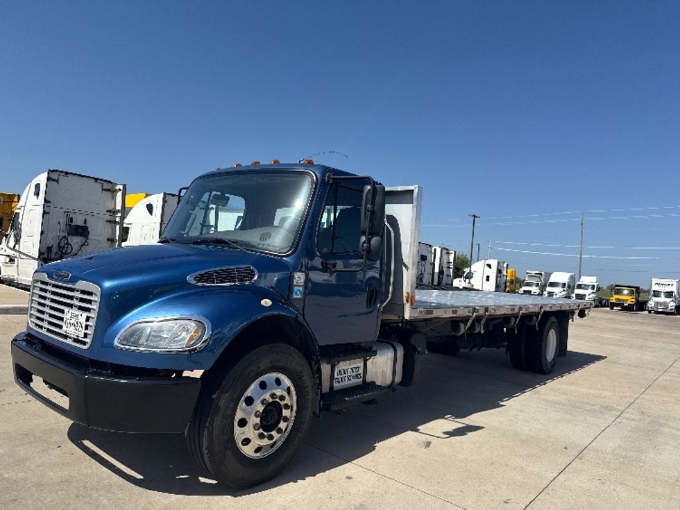 Flatbed Truck-Light and Medium Duty Trucks-Freightliner-2019-M2-Dallas-TX-264,479\n\t\tmiles-$ 36,750 - Image 3