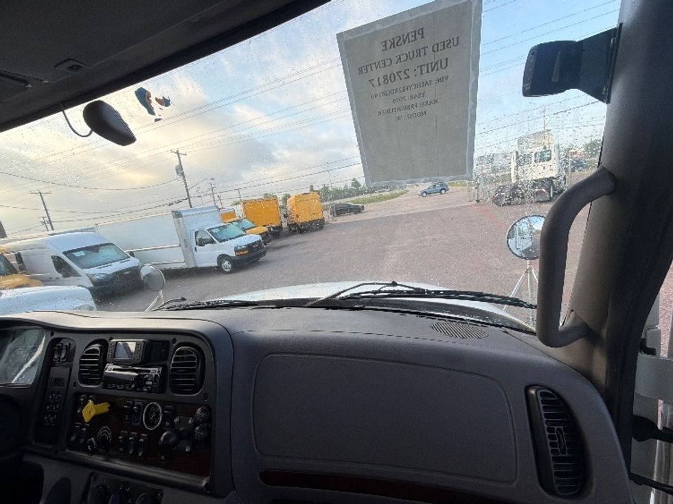 Flatbed Truck-Light and Medium Duty Trucks-Freightliner-2019-M2-Dallas-TX-325,404\n\t\tmiles-$ 34,250 - Image 15