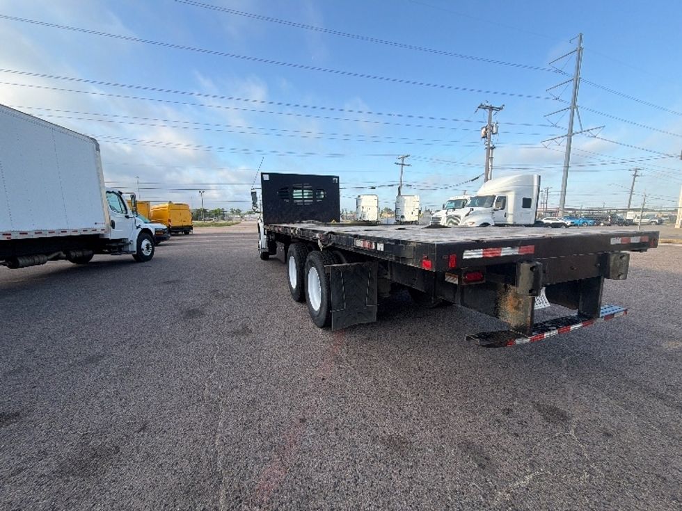 Flatbed Truck-Light and Medium Duty Trucks-Freightliner-2019-M2-Dallas-TX-325,404\n\t\tmiles-$ 34,250 - Image 6